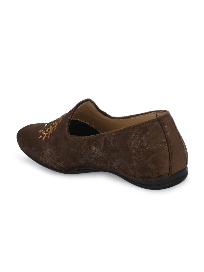 Frontier Brown Embroidered Mojaris