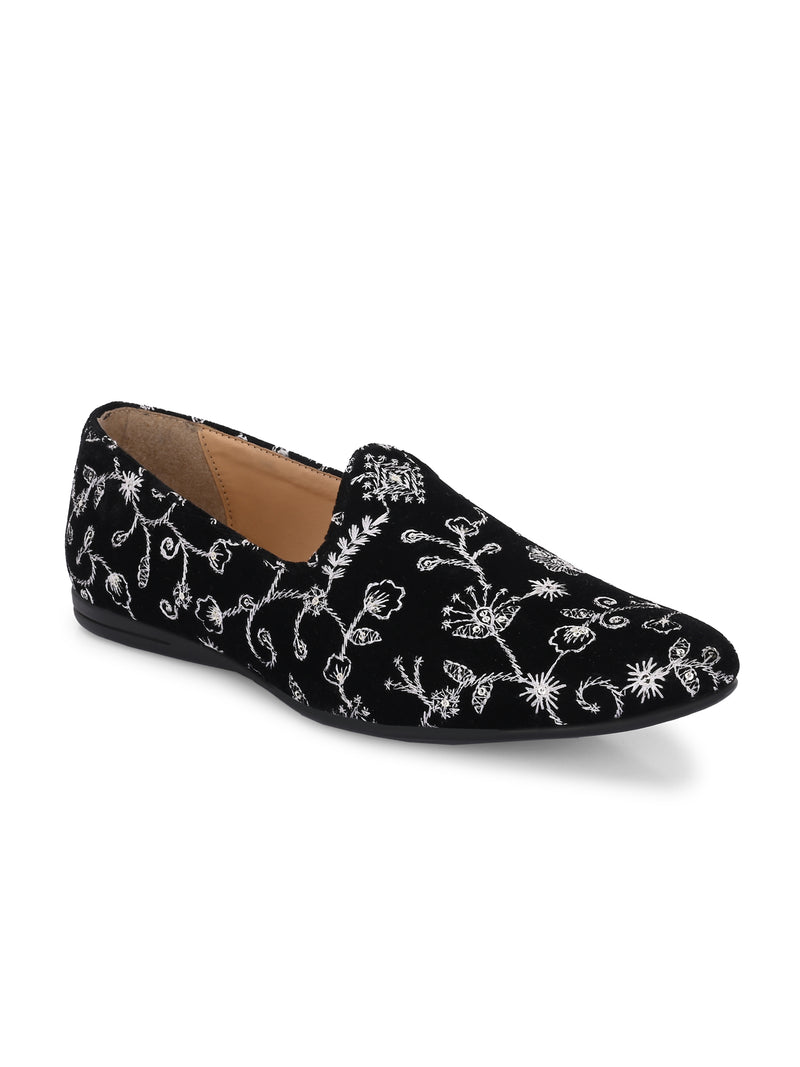 Zahir Black Slip-Ons