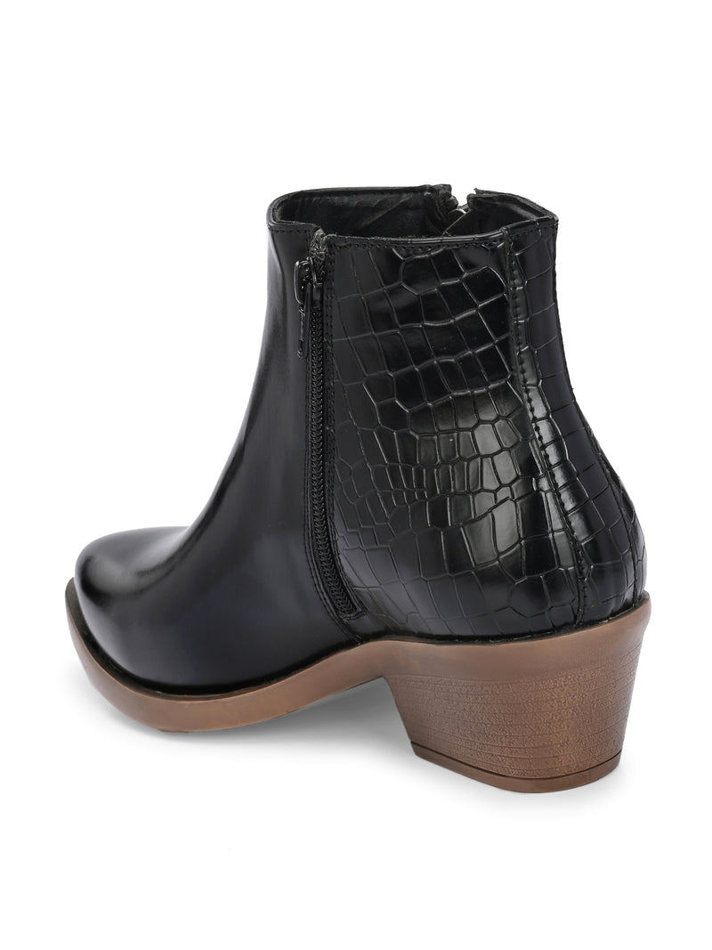 Parisian Women Black  Mid-Top Boots